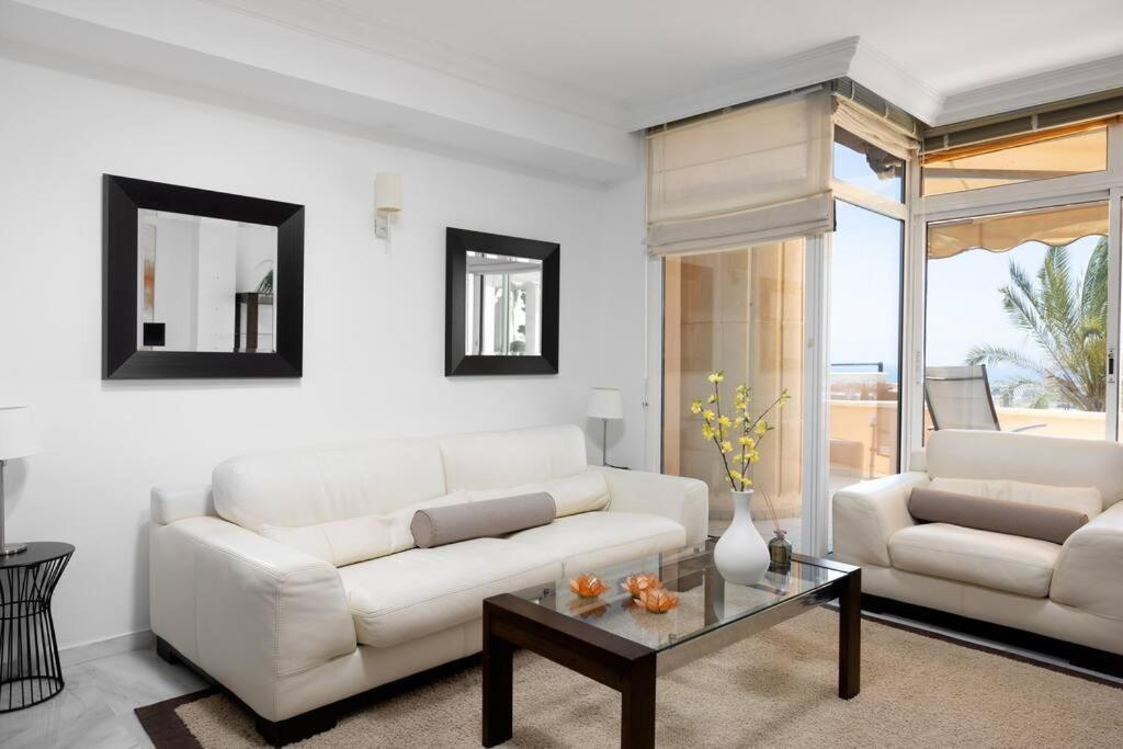 2 Bed In Magna With Sea Views * Marbellac