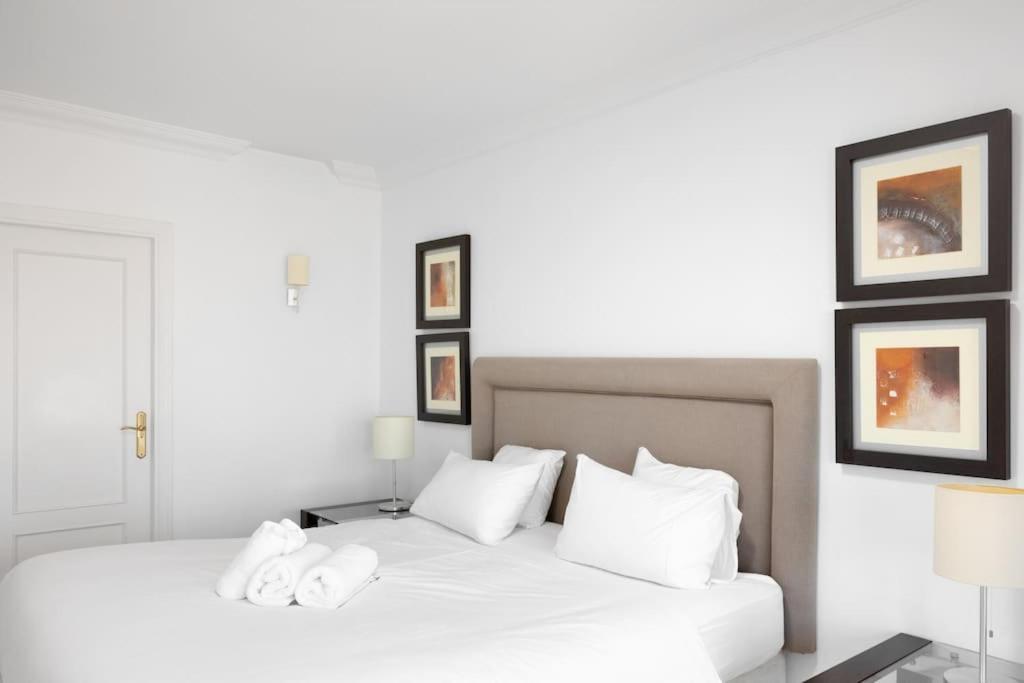 2 Bed In Magna With Sea Views * Marbella